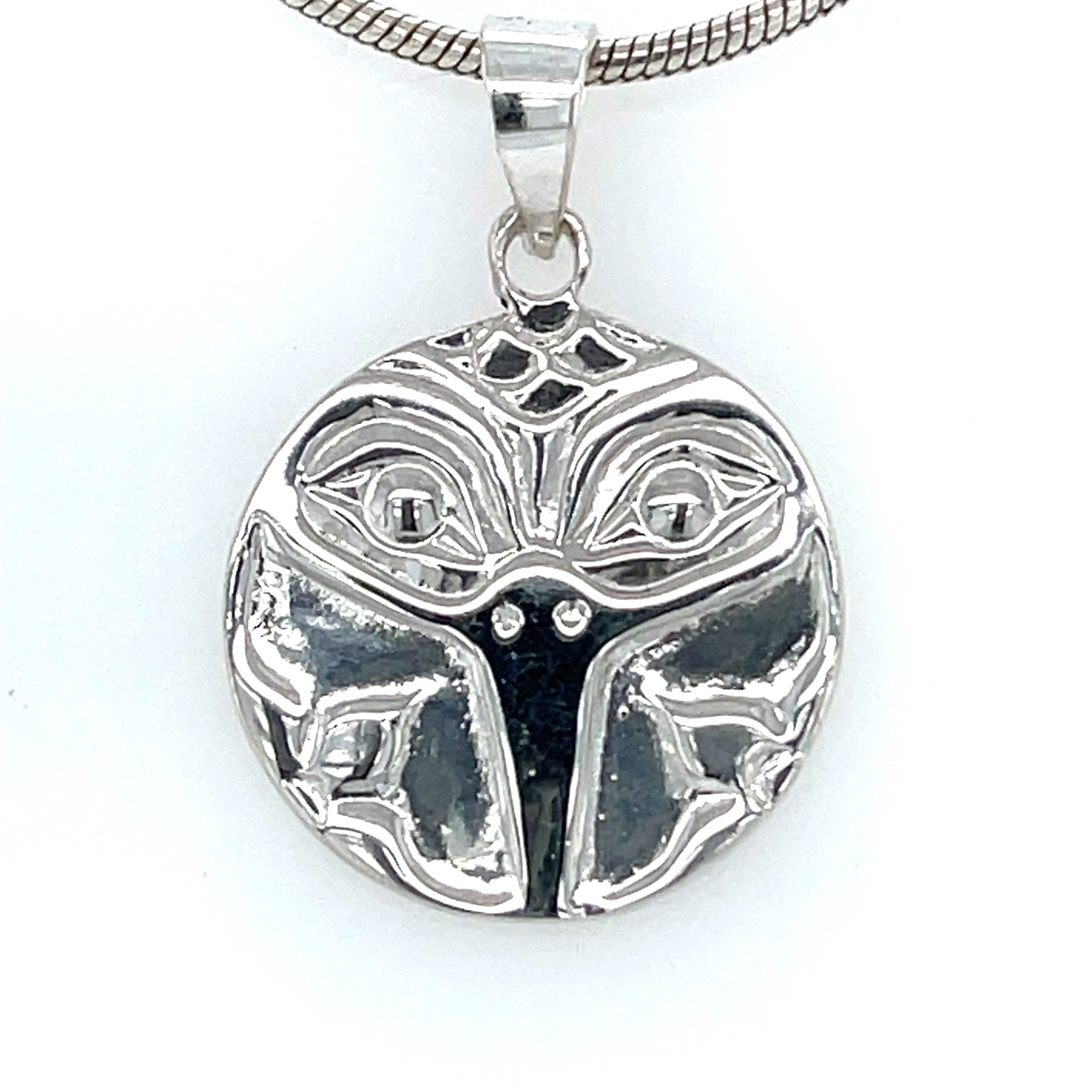Pendant - Sterling Silver - Cast - Small - Round - Hummingbird
