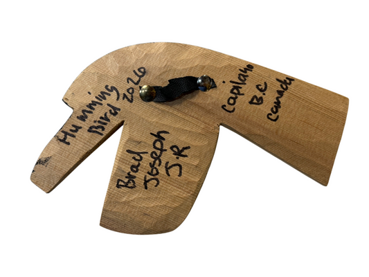 Wooden Plaque - Red Cedar - Hummingbird - Red - Right Facing