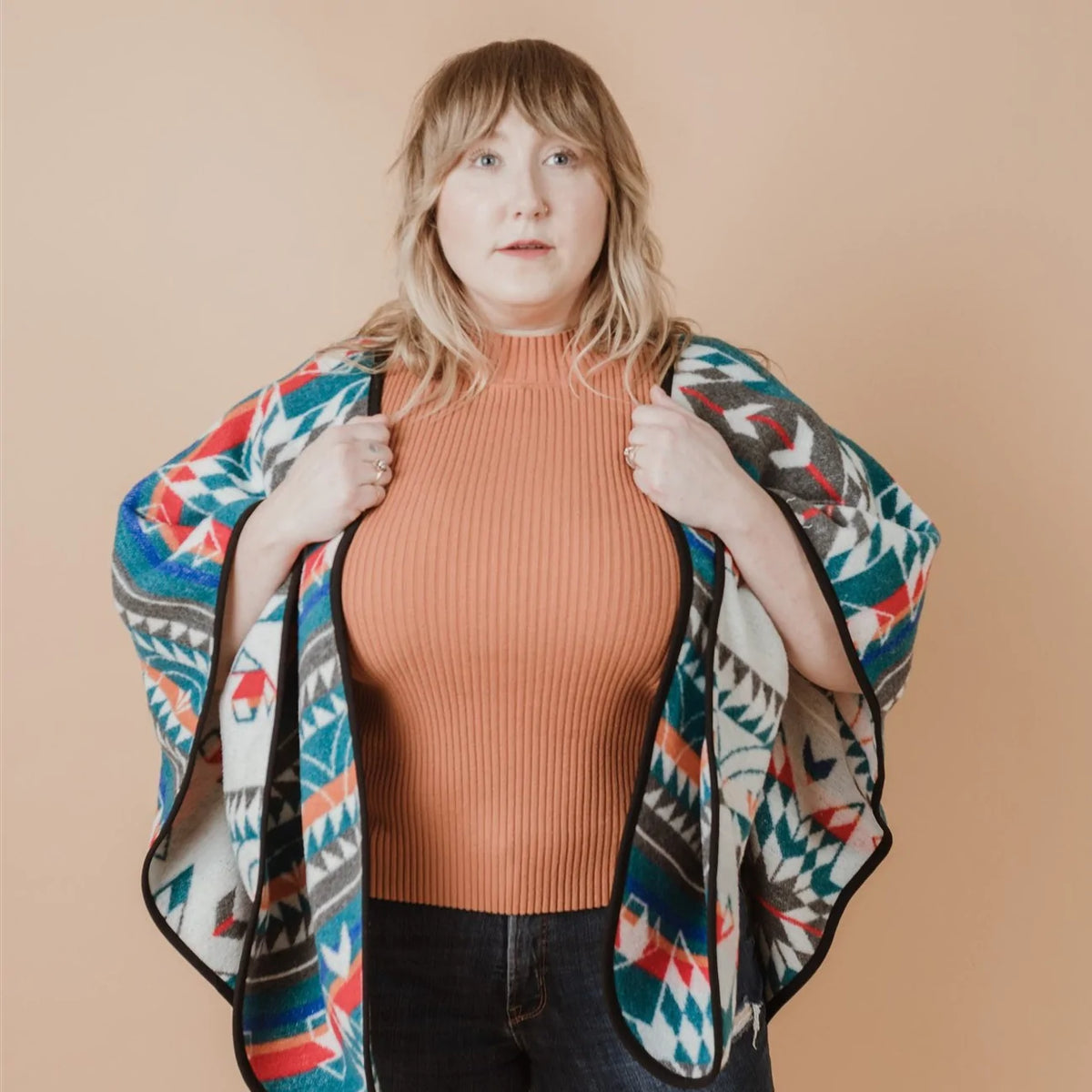 Shawl - Wool Blend - Eco-friendly - Nibi - Reversible