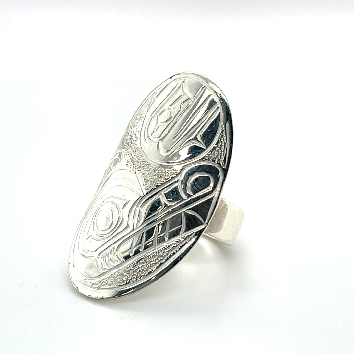 Ring - Sterling Silver - Oval - Wolf & Moon - size 5.75