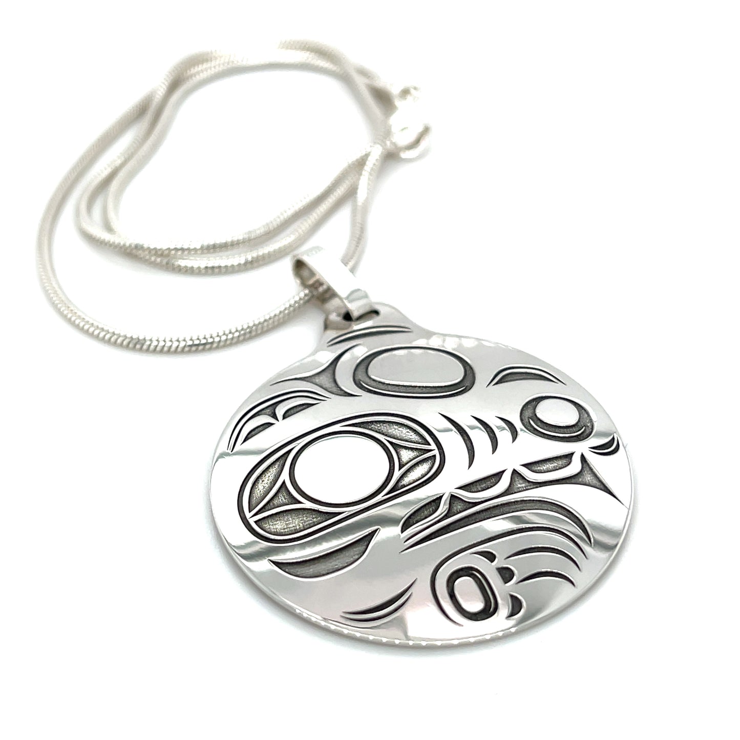 Pendant - Sterling Silver - Round - Wolf