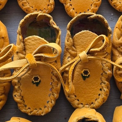 Moccasins - Infant - Bison Leather - Sunflower