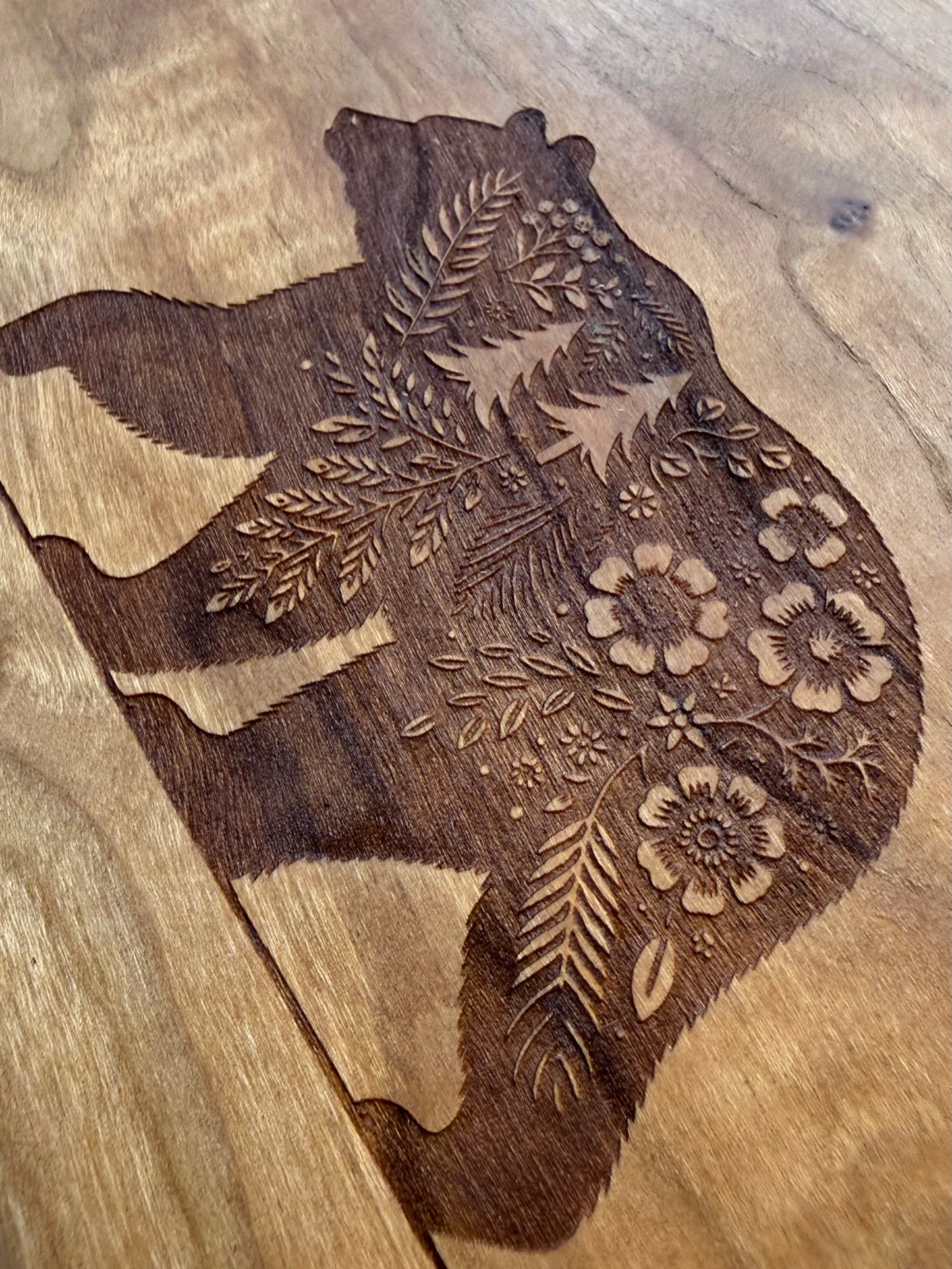 Serving Board - Cherry Wood - Flower Bear - Small