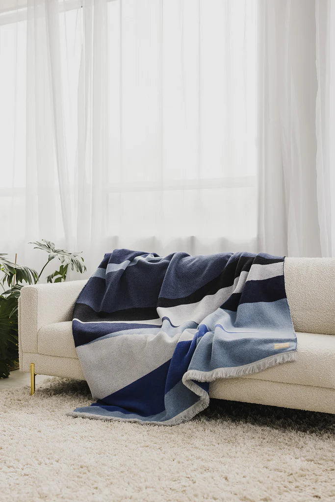 Blanket - Wool Blend - Eco-friendly - River - Reversible