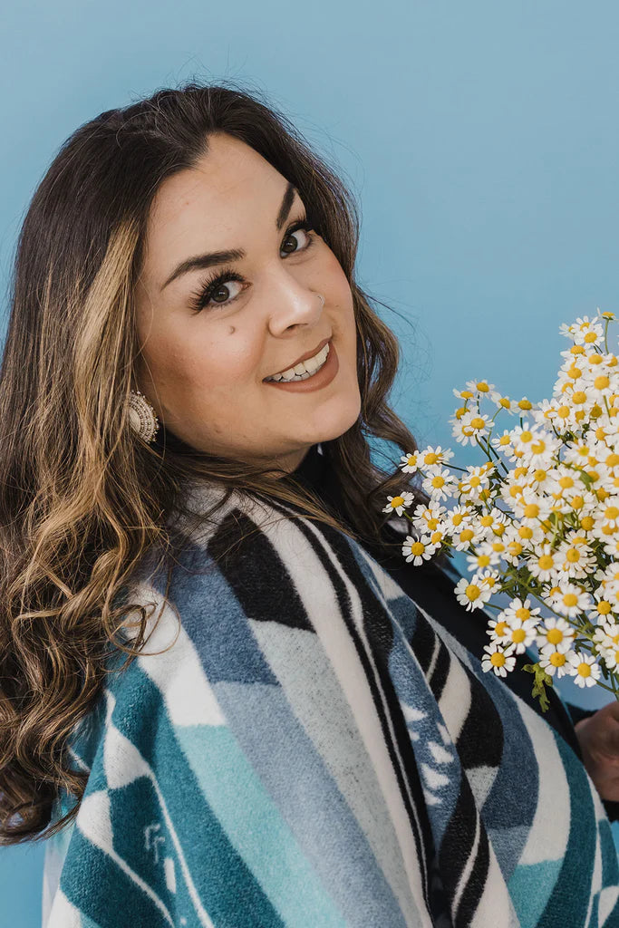 Shawl - Wool Blend - Eco-friendly - Tundra - Reversible