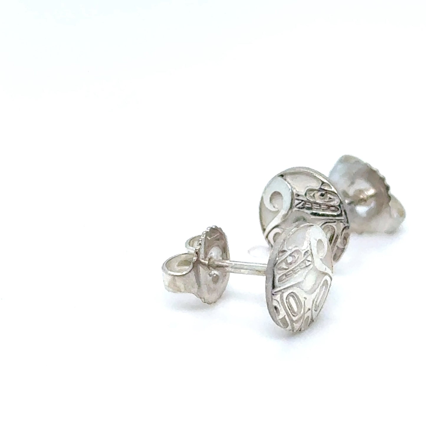 Earrings - Sterling Silver - Stud - Wolf - Micro - 8mm