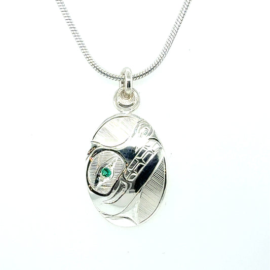 Pendant - Sterling Silver - Oval - Bear - Emerald (Lab)