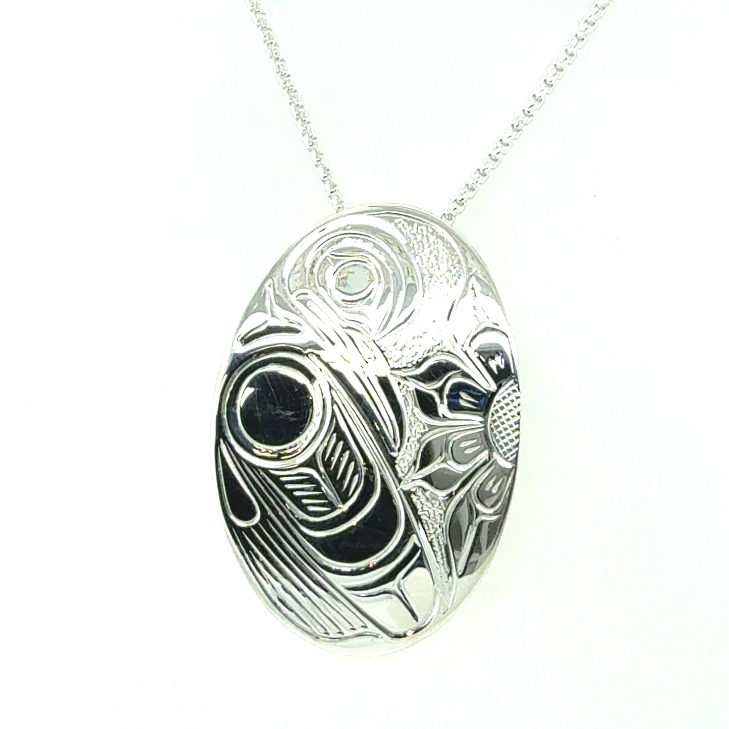 Pendant - Sterling Silver - Oval - Hummingbird