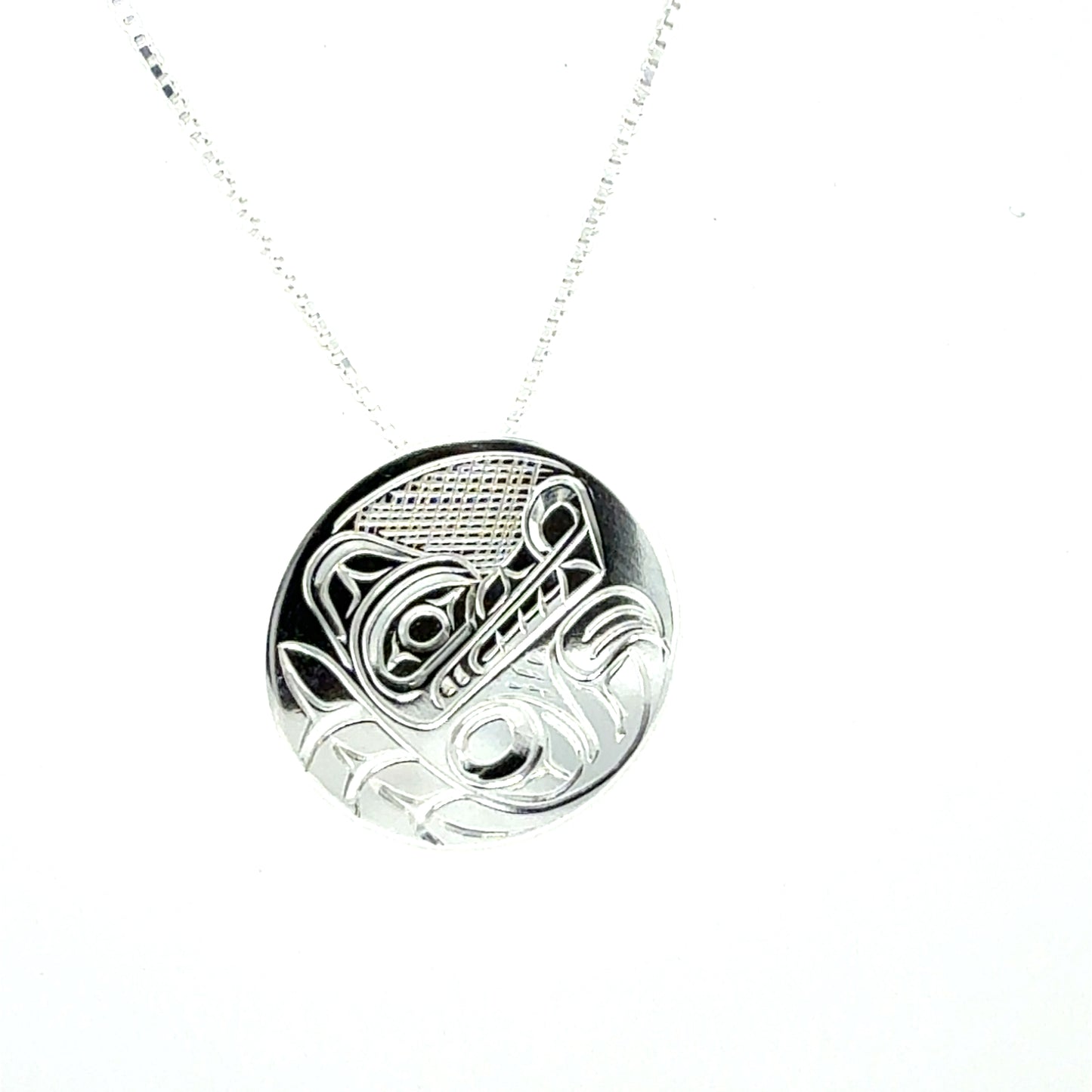 Pendant - Sterling Silver - Medium - Round - Wolf