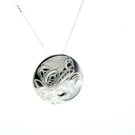 Pendant - Sterling Silver - Medium - Round - Wolf