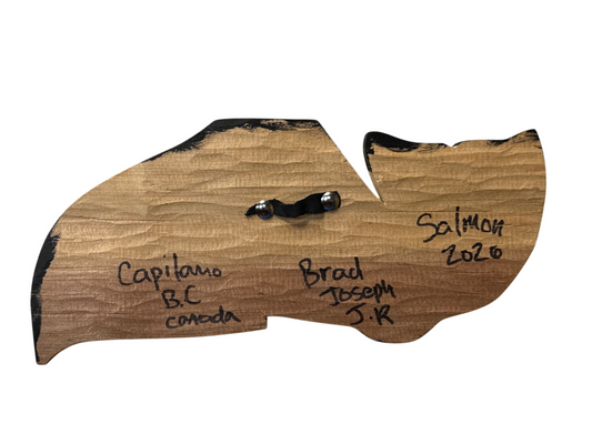 Wooden Plaque - Red Cedar - Salmon - Red - Right Facing