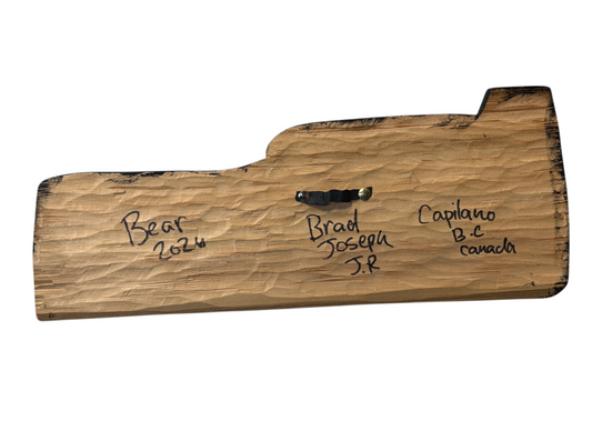 Wooden Plaque - Red Cedar - Bear - Red