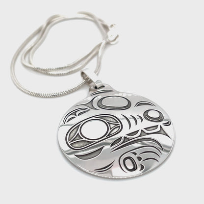 Pendant - Sterling Silver - Round - Wolf