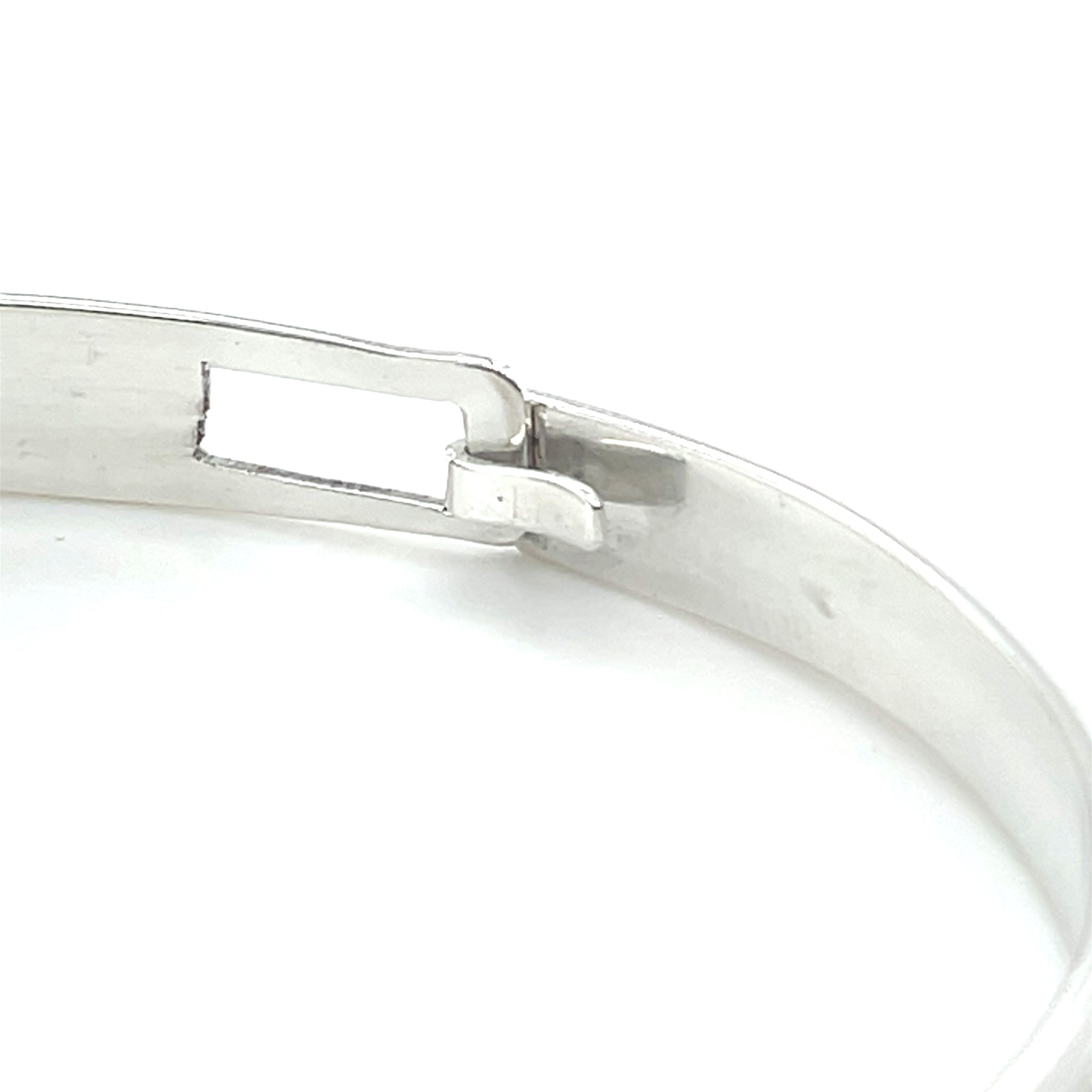 Bangle - Sterling Silver - 1/4&quot; - Wolf - medium