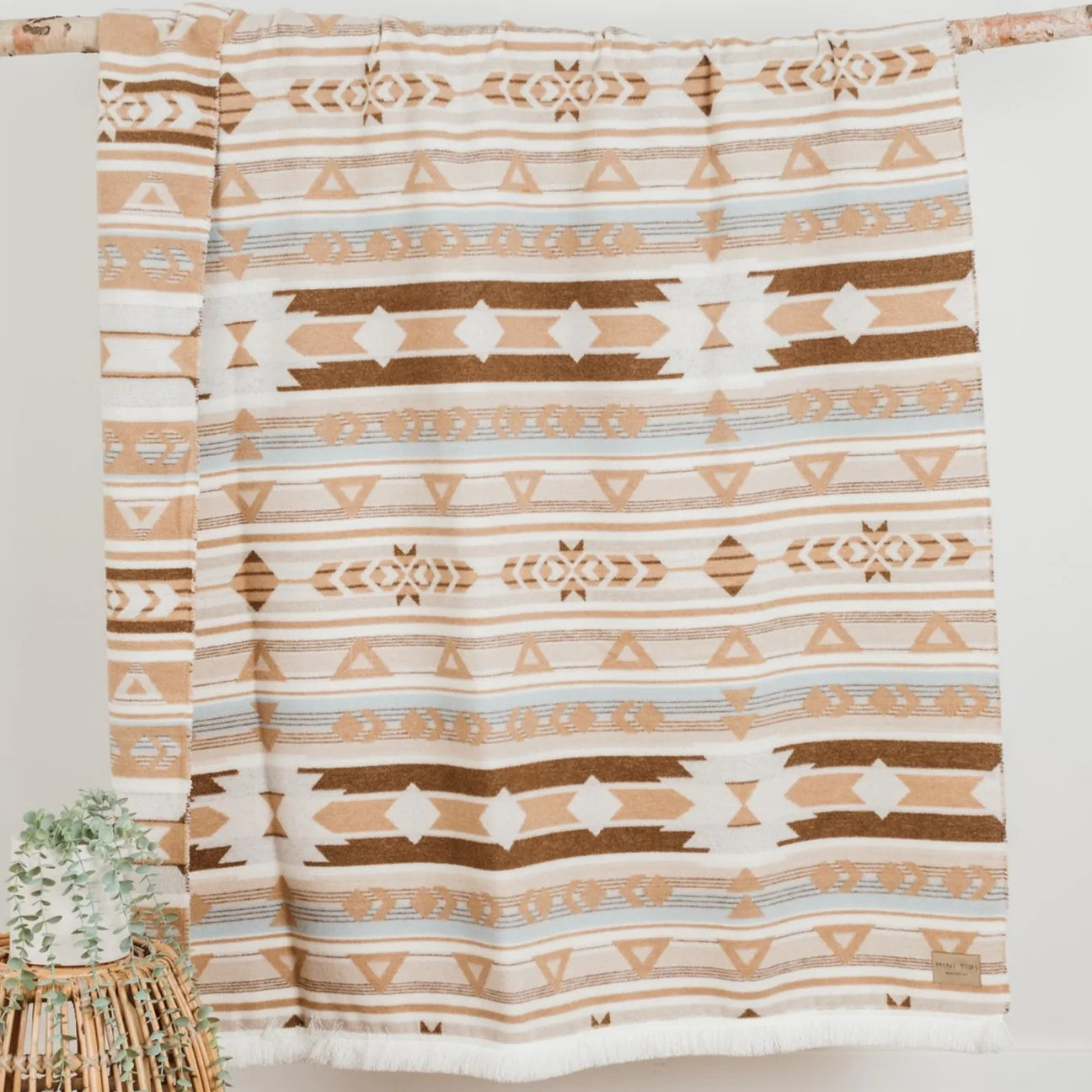 Blanket - Wool Blend - Eco-friendly - Sand - Reversible