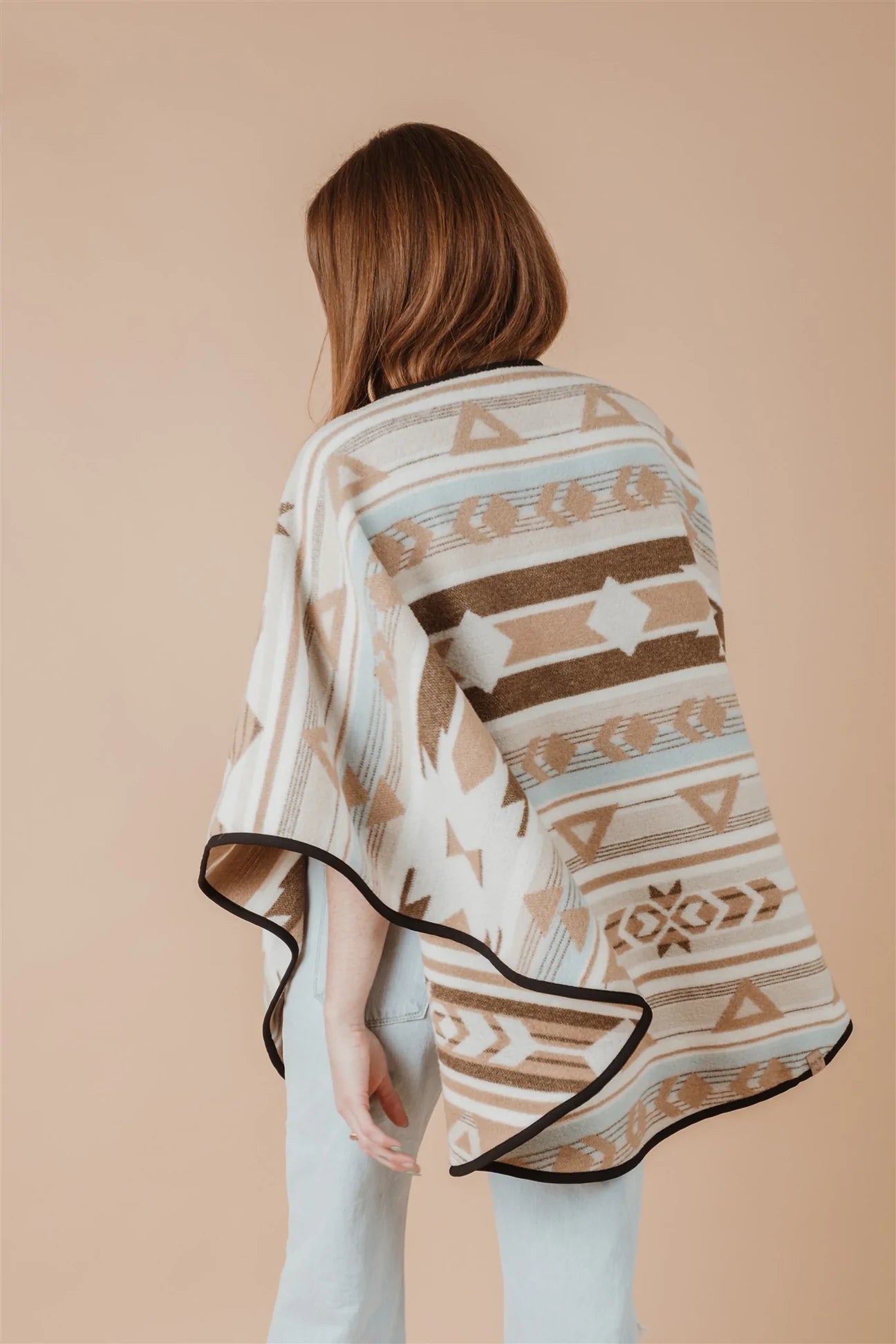 Shawl - Wool Blend - Eco-friendly - Sand - Reversible